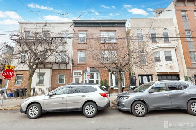 91 Coles Street 1, Jersey City, NJ 07302