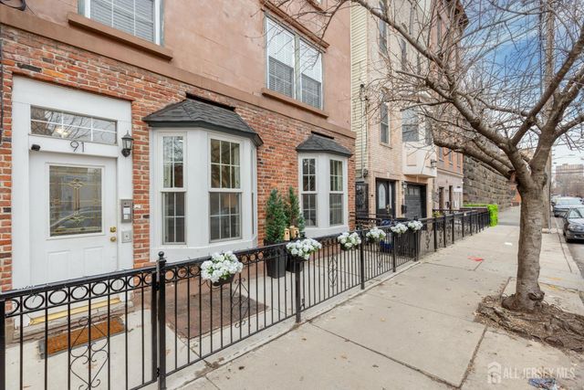 91 Coles Street 1, Jersey City, NJ 07302