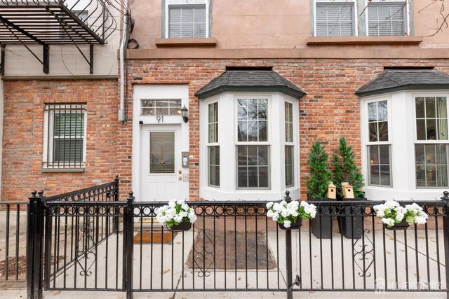 91 Coles Street 1, Jersey City, NJ 07302