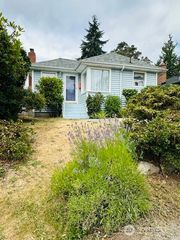 4137 54th Avenue SW, Seattle, WA 98116