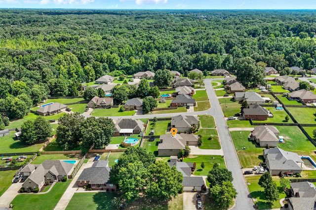 19 Cumberland Dr., Cabot, AR 72023