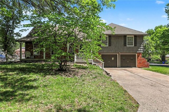 12931 Smalley Avenue, Grandview, MO 64030