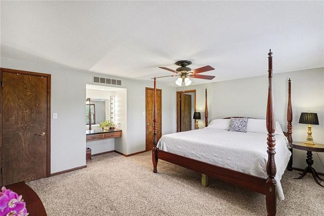 12931 Smalley Avenue, Grandview, MO 64030