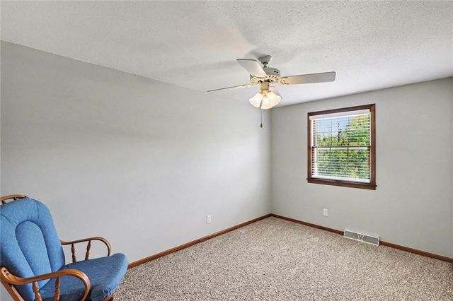 12931 Smalley Avenue, Grandview, MO 64030