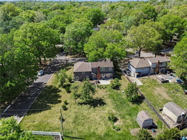 12931 Smalley Avenue, Grandview, MO 64030