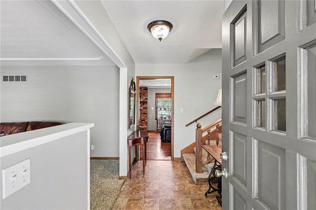 12931 Smalley Avenue, Grandview, MO 64030