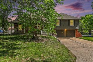12931 Smalley Avenue, Grandview, MO 64030