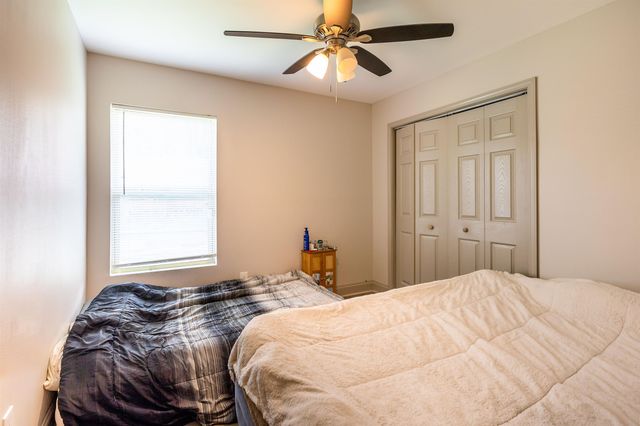 1406 Memory Ln, Houma, LA 70363