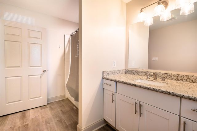 1406 Memory Ln, Houma, LA 70363