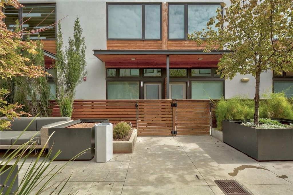 2002 E 7th ST 243, Austin, TX 78702