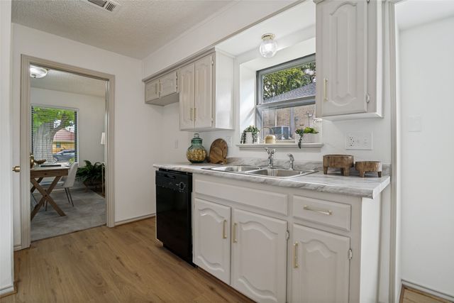 4106 Azalea Lane, Garland, TX 75043