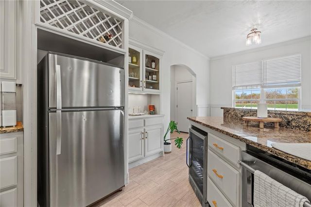 1217 N Manning Road, El Reno, OK 73036