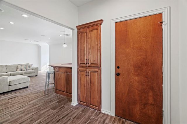 1217 N Manning Road, El Reno, OK 73036