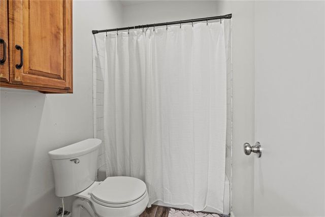 1217 N Manning Road, El Reno, OK 73036