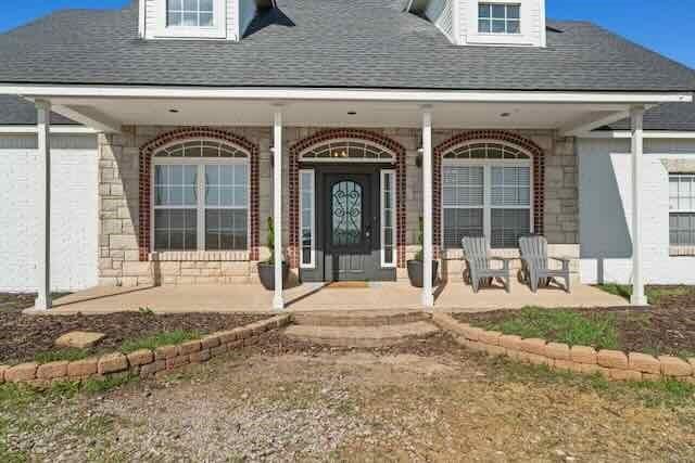 1217 N Manning Road, El Reno, OK 73036