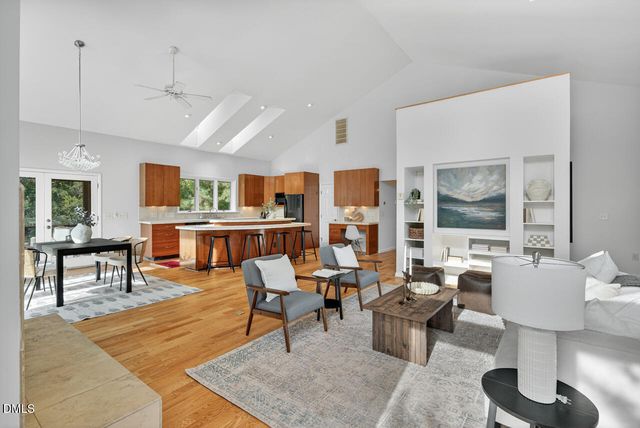 7117 New Light Trail, Chapel Hill, NC 27516