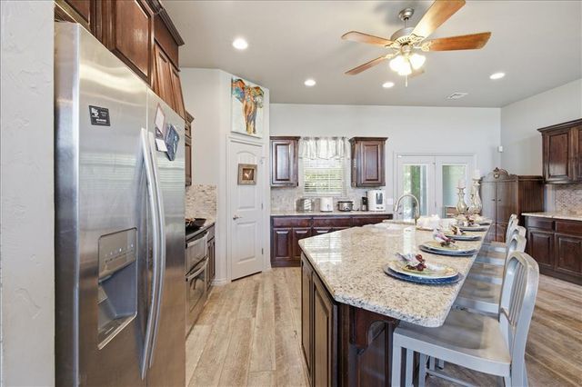 1545 Deer Meadow Lane, Guthrie, OK 73044