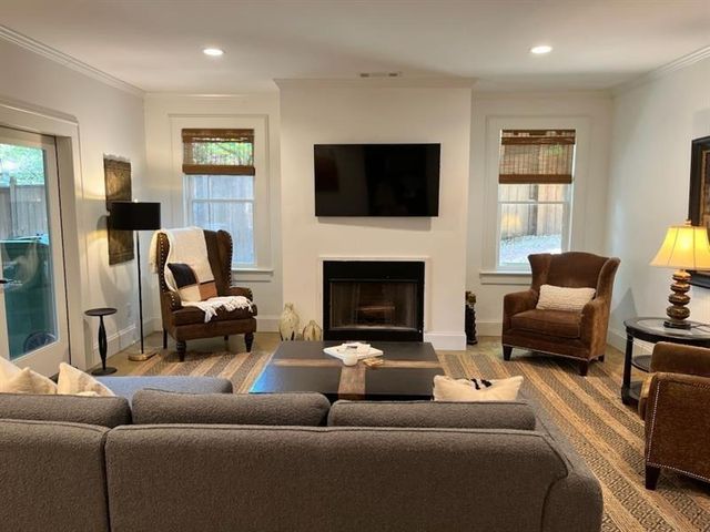 755 Virginia Avenue NE, Atlanta, GA 30306