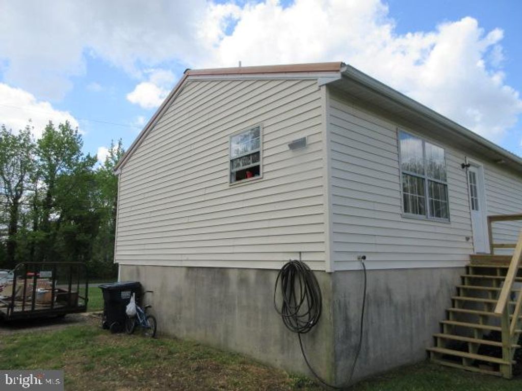 Image 3 of property listing at 6 MCGUIRE WAY, Perryville, MD 21903