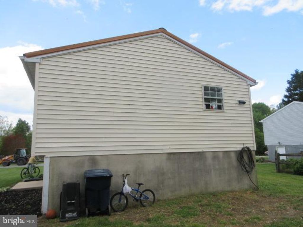 Image 5 of property listing at 6 MCGUIRE WAY, Perryville, MD 21903
