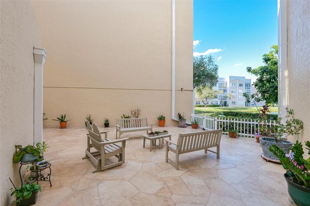 10111 NW 24th Pl 307, Sunrise, FL 33322