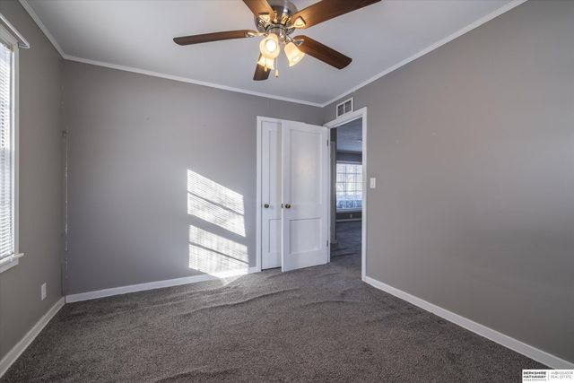 368 S 47th Street, Lincoln, NE 68510