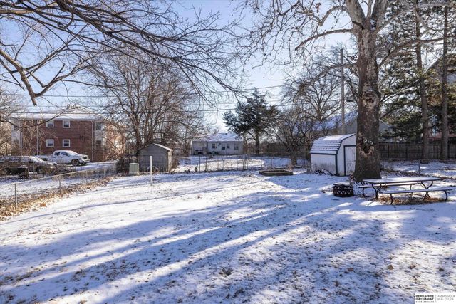 368 S 47th Street, Lincoln, NE 68510