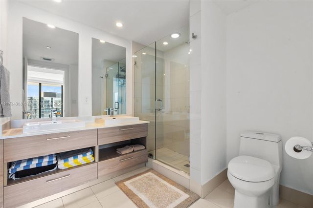 1300 S Miami Ave 2803, Miami, FL 33130