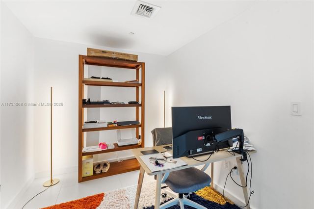 1300 S Miami Ave 2803, Miami, FL 33130