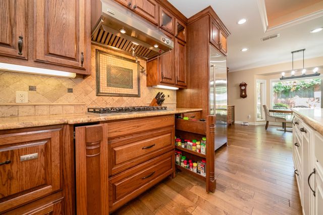 1305 Mockingbird Ln, Longview, TX 75601