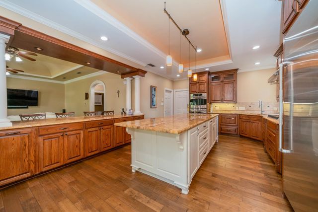 1305 Mockingbird Ln, Longview, TX 75601