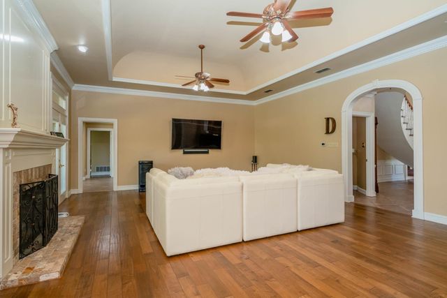 1305 Mockingbird Ln, Longview, TX 75601