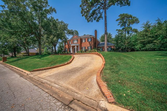 1305 Mockingbird Ln, Longview, TX 75601