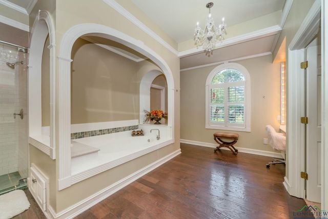 1305 Mockingbird Ln, Longview, TX 75601