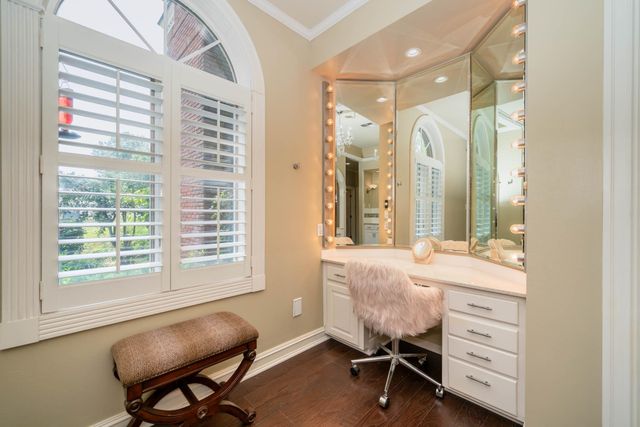 1305 Mockingbird Ln, Longview, TX 75601