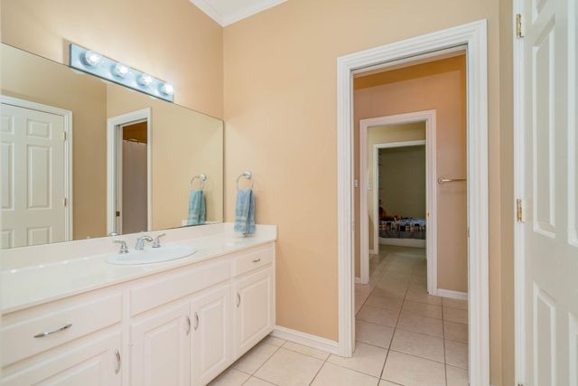 1305 Mockingbird Ln, Longview, TX 75601