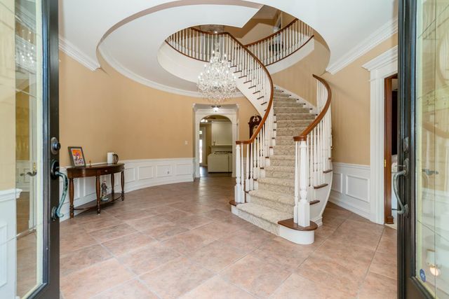 1305 Mockingbird Ln, Longview, TX 75601