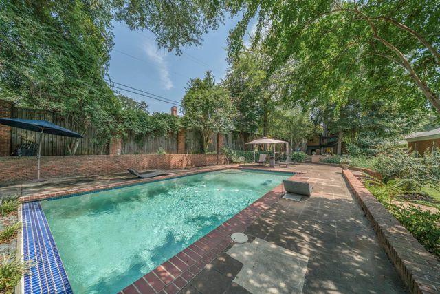 1305 Mockingbird Ln, Longview, TX 75601