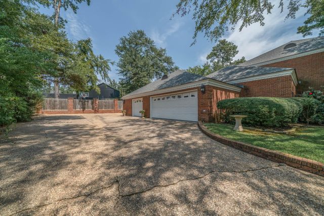 1305 Mockingbird Ln, Longview, TX 75601