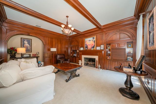 1305 Mockingbird Ln, Longview, TX 75601