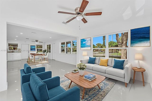 832 NW 28th St, Wilton Manors, FL 33311