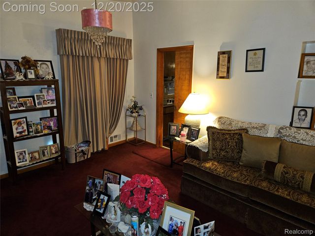 20201 Cherokee Street, Detroit, MI 48219