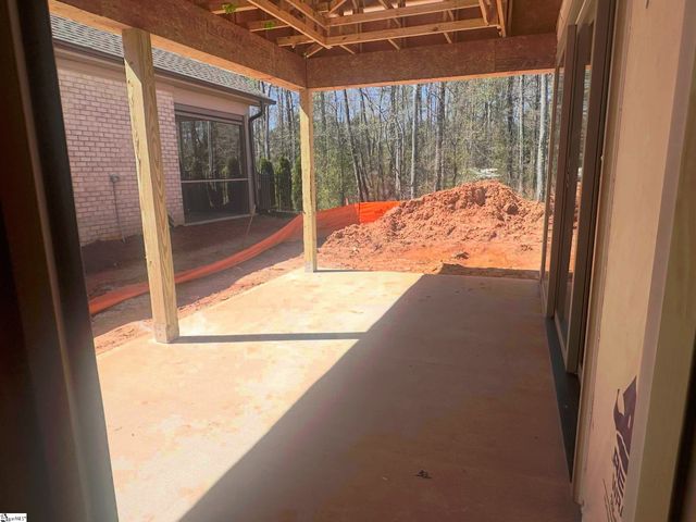 608 Elexa Court, Greer, SC 29650