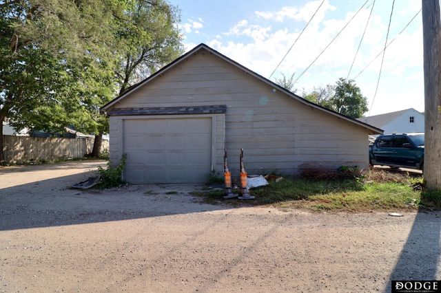 65 S Bell Street, Fremont, NE 68025