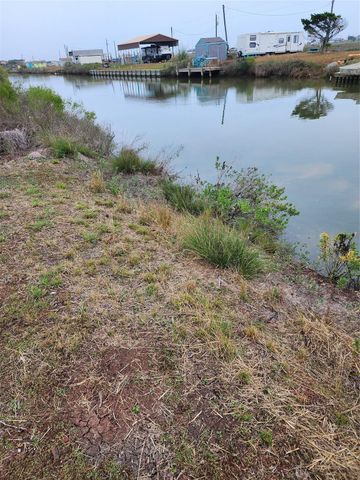 231 Nautilus Street S, Sargent, TX 77414