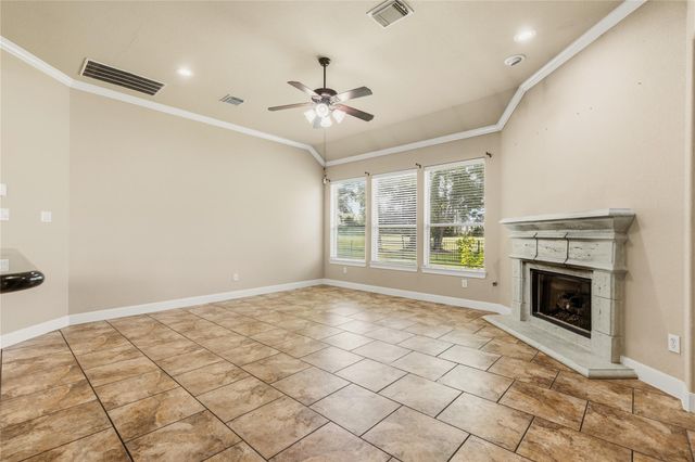 10702 Winding Green Drive, Humble, TX 77338