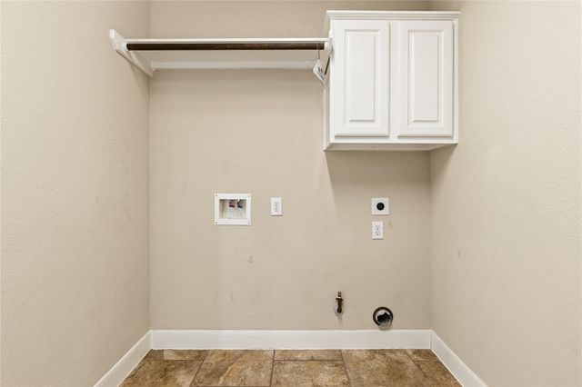 10702 Winding Green Drive, Humble, TX 77338