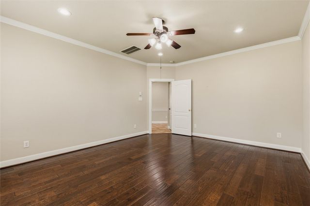 10702 Winding Green Drive, Humble, TX 77338