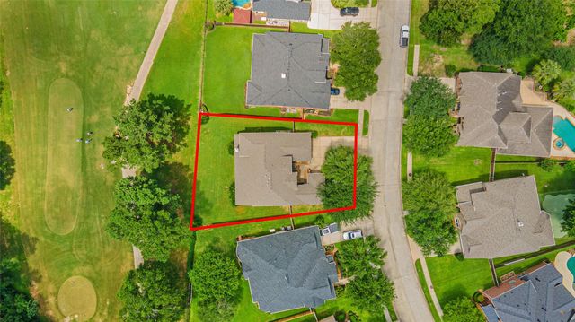 10702 Winding Green Drive, Humble, TX 77338