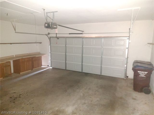 3320 Kinross Drive, Fort Smith, AR 72908